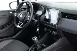 Renault Clio – thumbnail 7