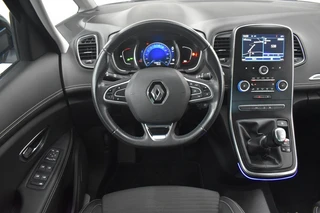 Renault Scénic – thumbnail 13