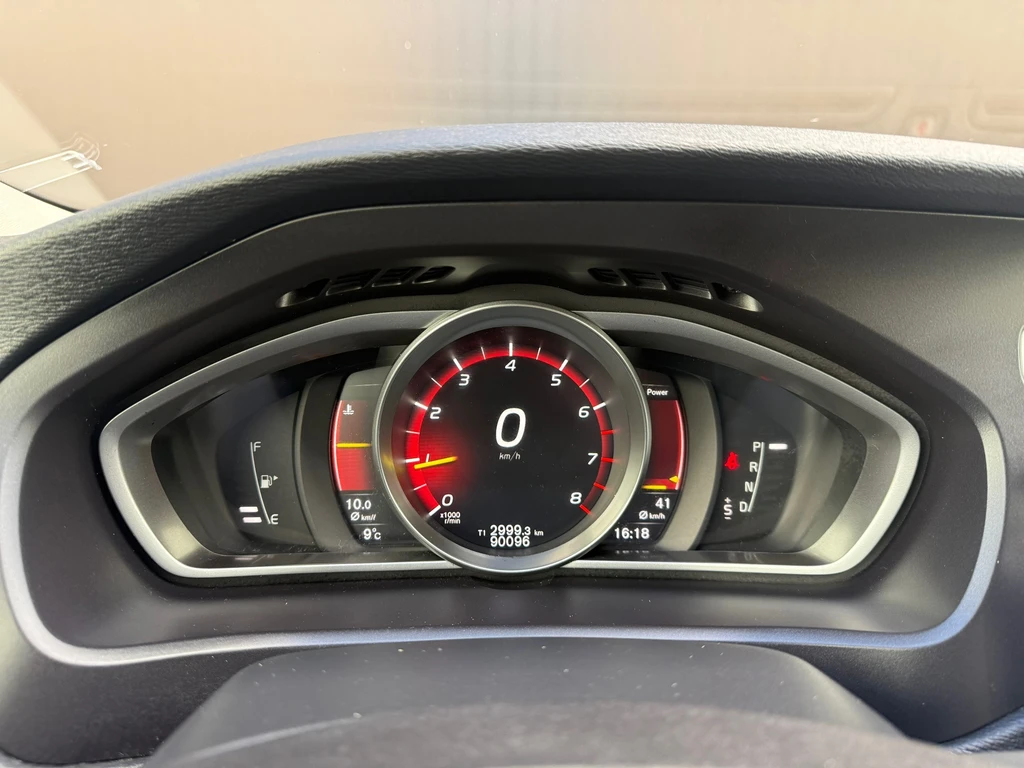 Volvo V40 – foto 41