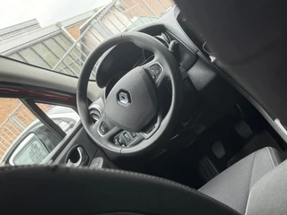 Renault Clio – thumbnail 11