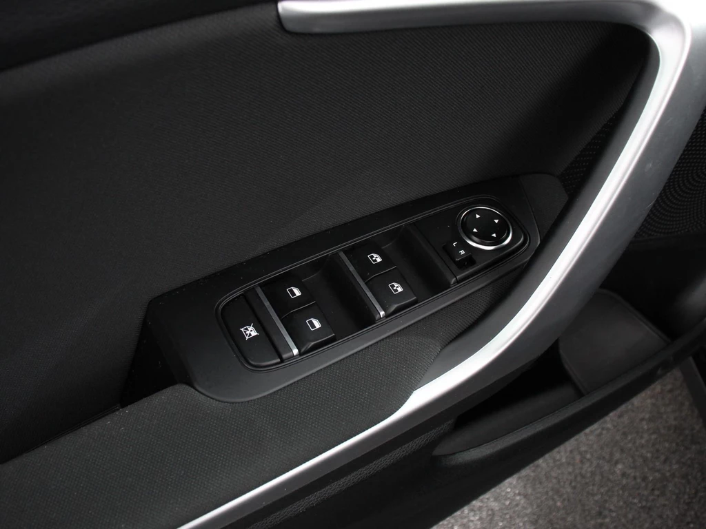 Kia Ceed – foto 11