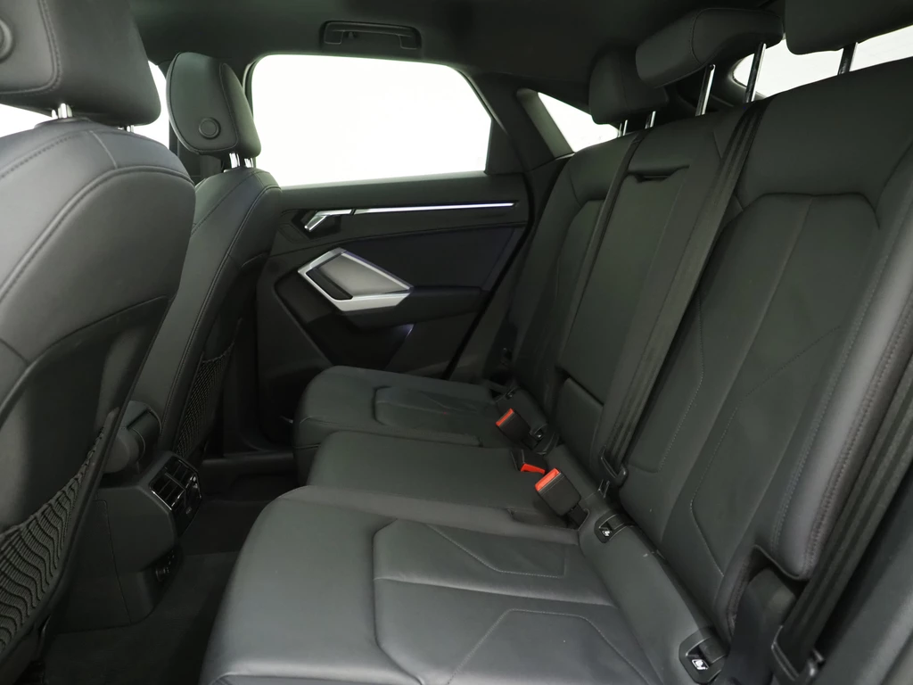 Audi Q3 – foto 35