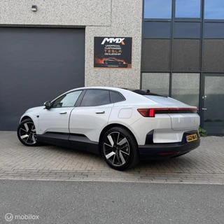 Polestar 4 – thumbnail 3