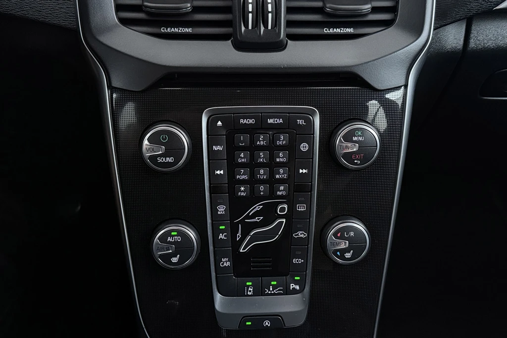 Volvo V40 – foto 29