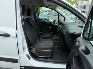 Ford Transit Courier – thumbnail 35