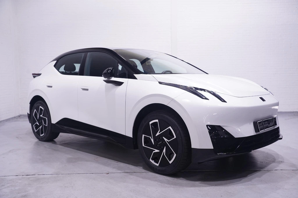Lynk & Co 02 – foto 8