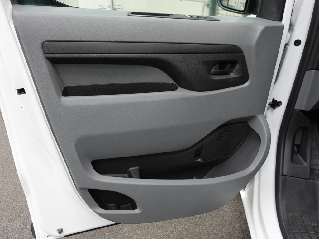 Opel Vivaro – foto 16