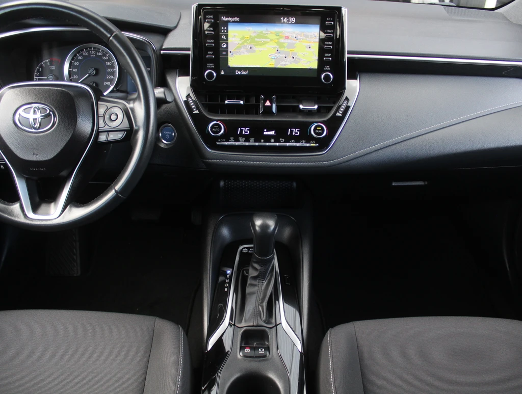 Toyota Corolla Touring Sports – foto 52
