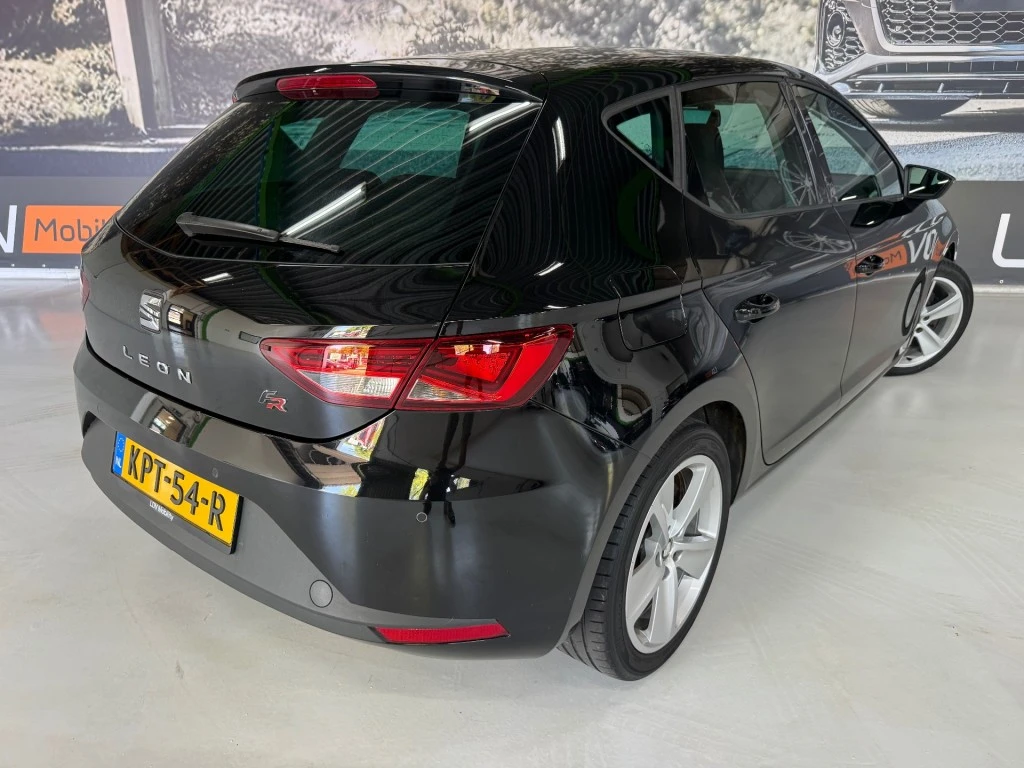SEAT Leon – foto 8