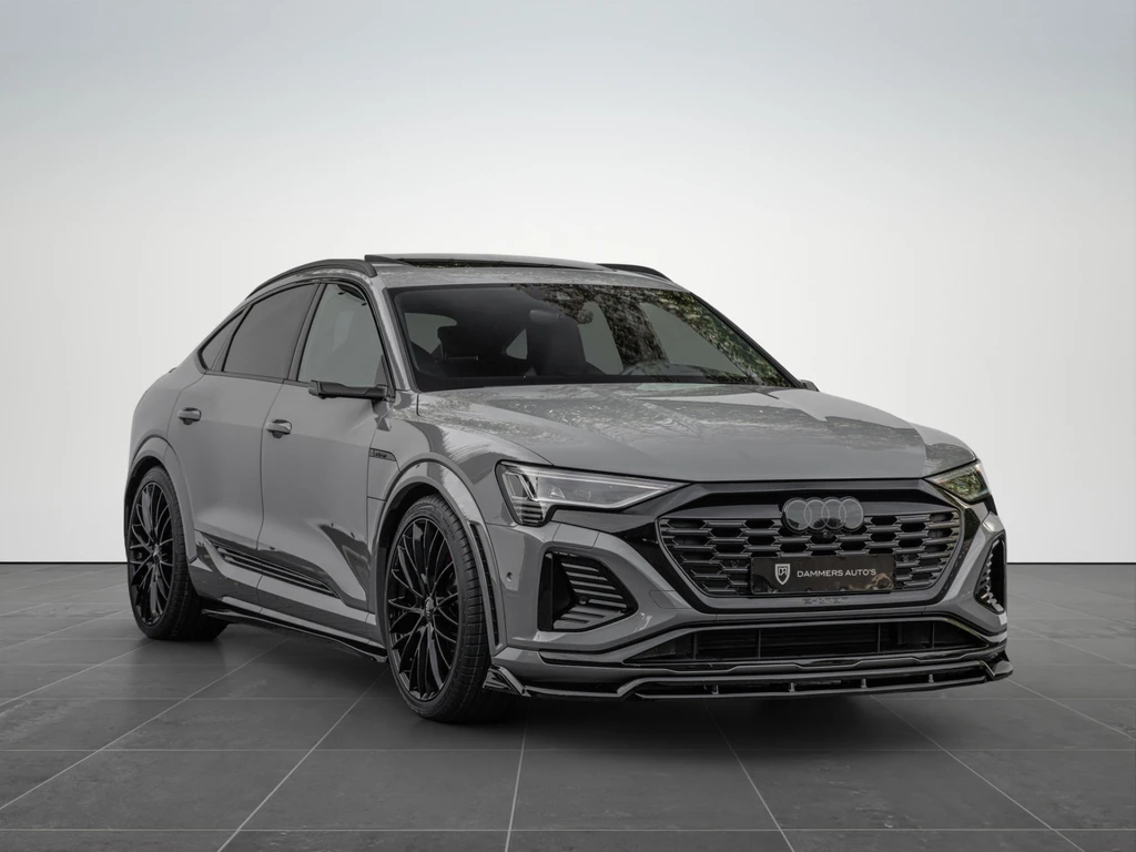 Audi Q8 Sportback e-tron – foto 8