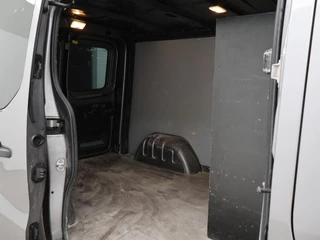 Renault Trafic – thumbnail 24