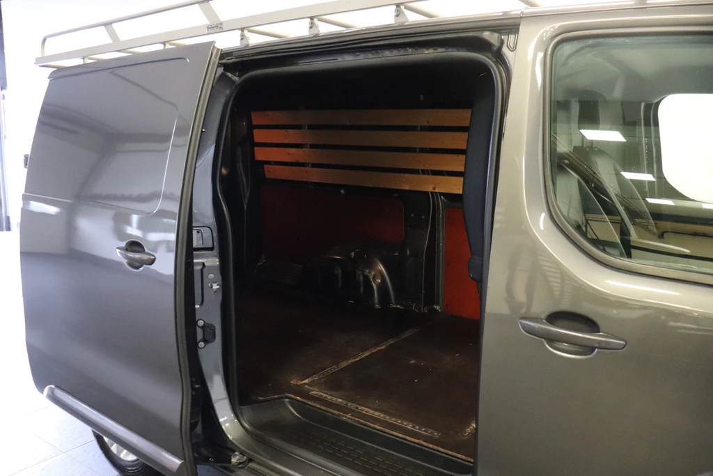 Opel Vivaro – foto 11