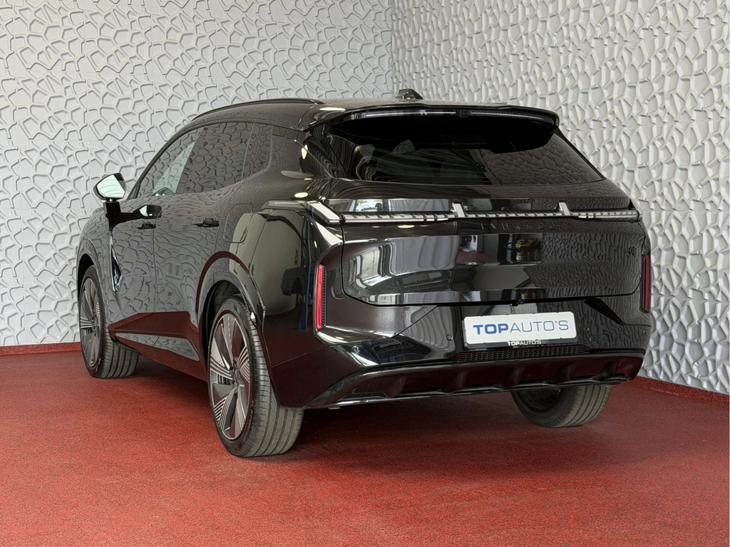 Lynk & Co 08 – foto 3