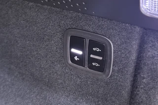 Porsche Macan – thumbnail 18