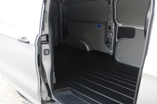 Ford Transit Custom – thumbnail 14