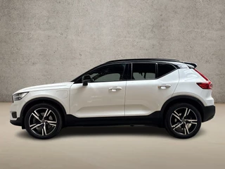 Volvo XC40 – thumbnail 2