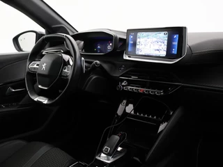 Peugeot 208 – thumbnail 8