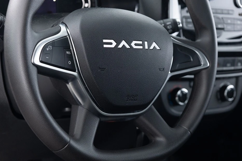 Dacia Spring – foto 13