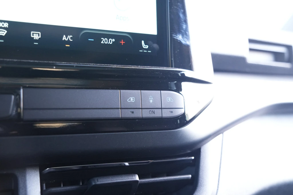 Ford Tourneo Custom – foto 37