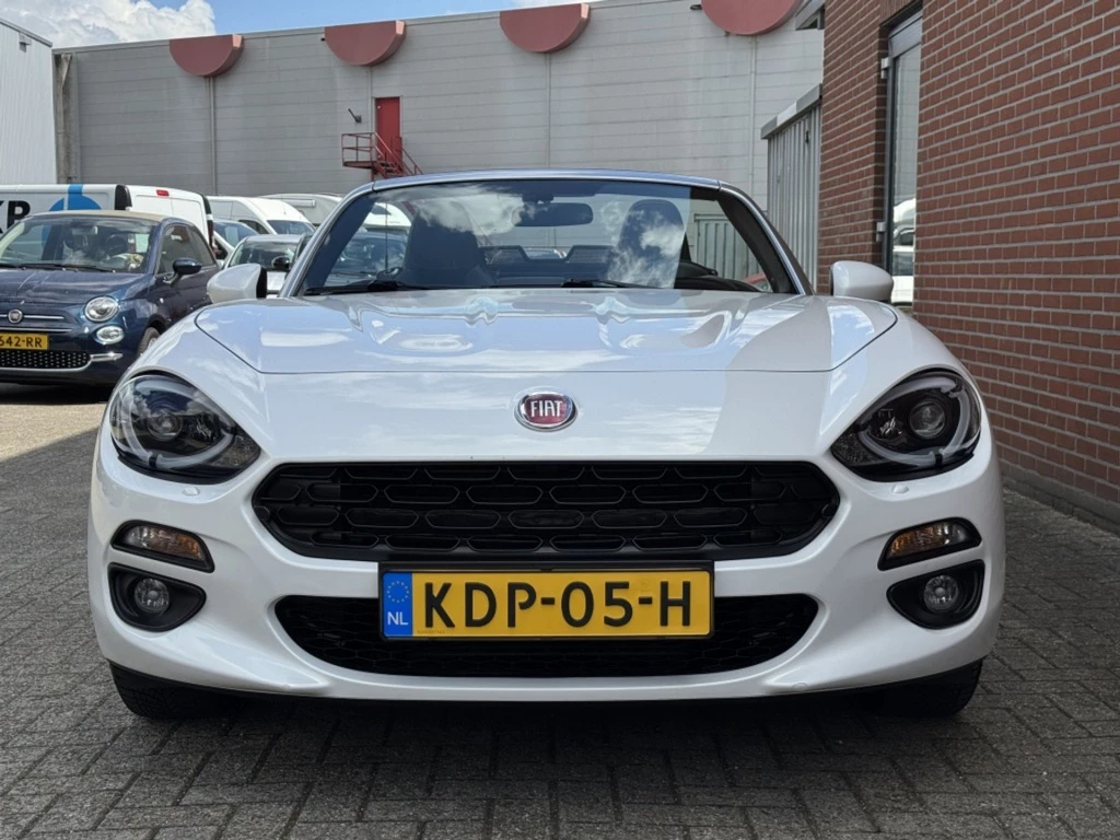Fiat 124 Spider – foto 11