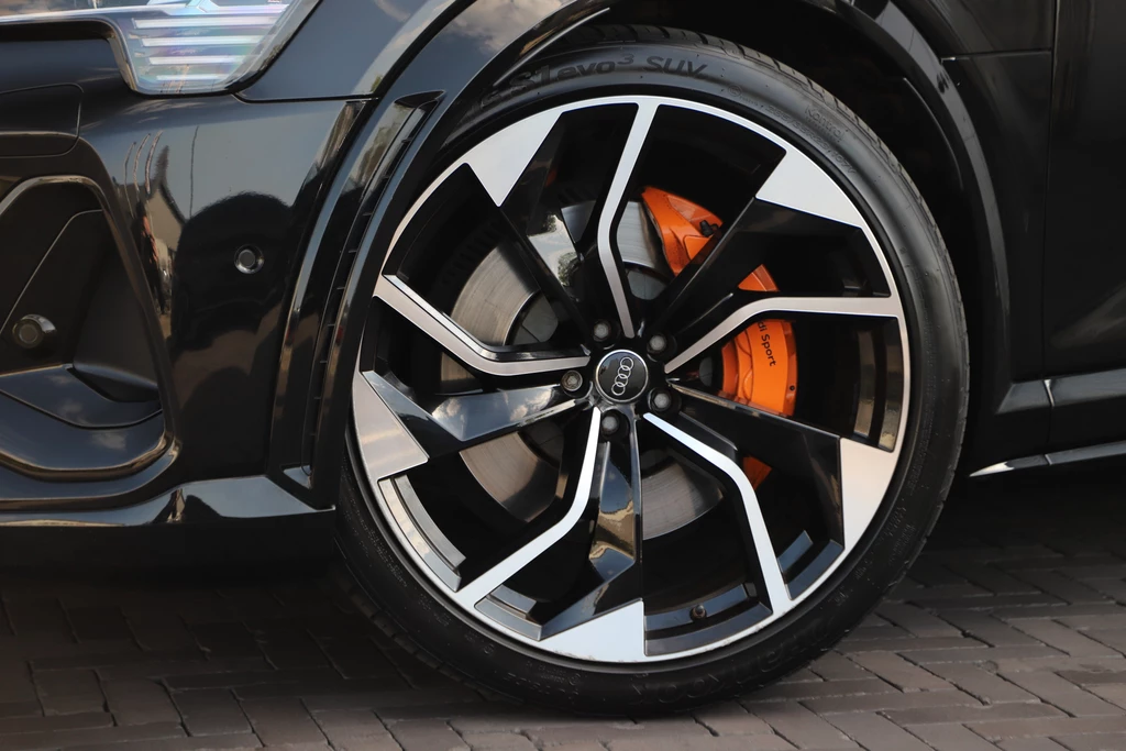 Audi e-tron – foto 9