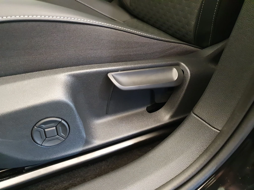 Volkswagen T-Roc – foto 24