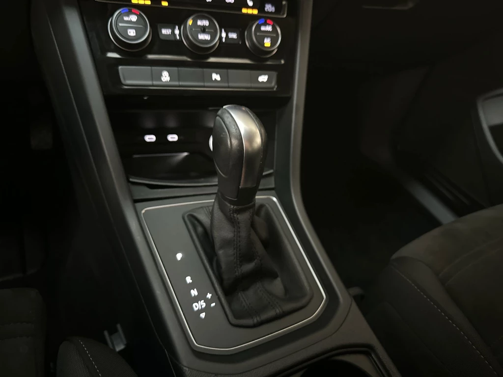 Volkswagen Touran – foto 25