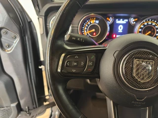 Jeep Wrangler – thumbnail 14