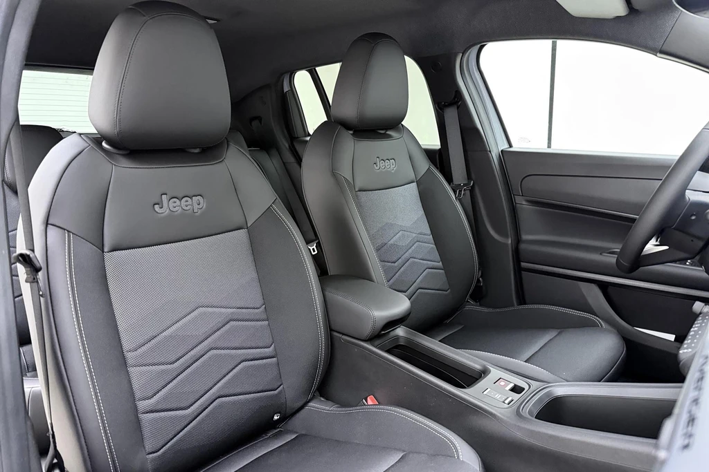 Jeep Avenger – foto 15