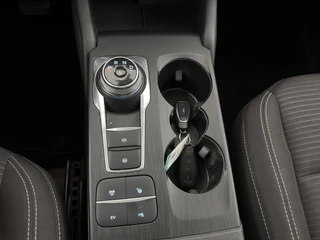 Ford Kuga – thumbnail 22