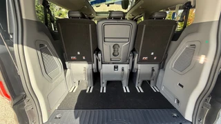Ford Tourneo Custom – thumbnail 23
