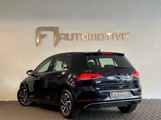 Volkswagen Golf – thumbnail 3