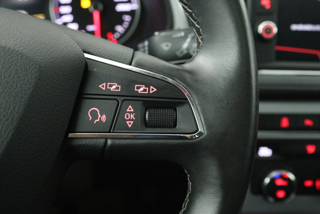 SEAT Leon – foto 16