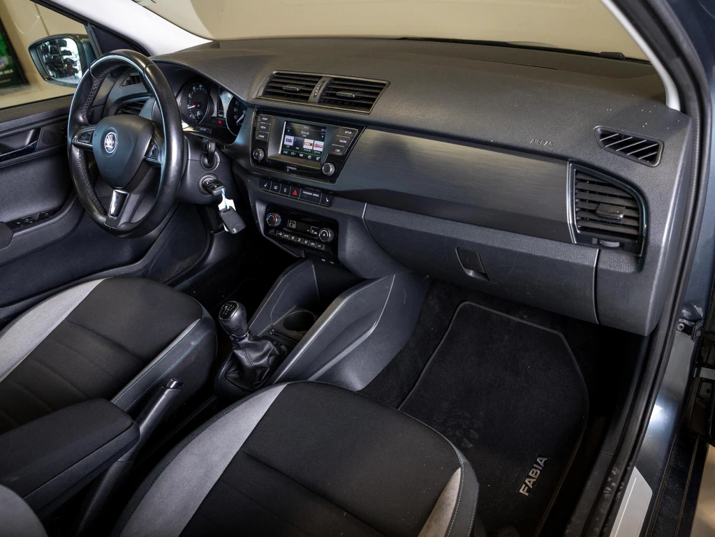Škoda Fabia – foto 8