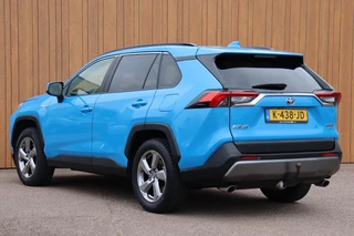 Toyota RAV4 – thumbnail 4