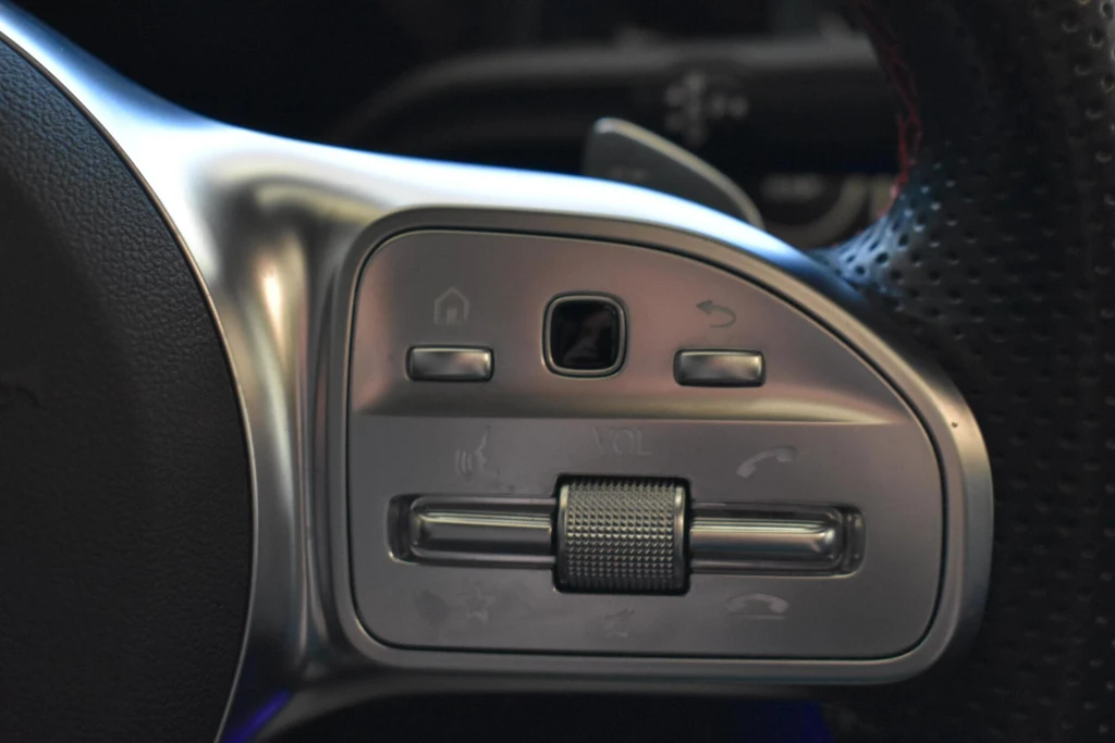 Mercedes-Benz EQA – foto 18