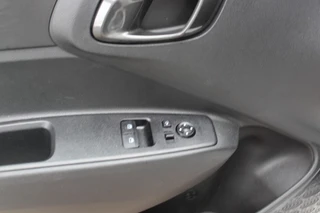 Hyundai i10 – thumbnail 12