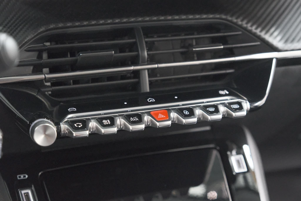 Peugeot 208 – foto 50