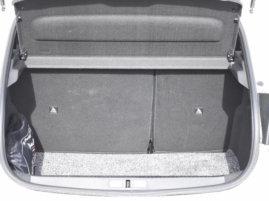 Peugeot 208 – foto 18