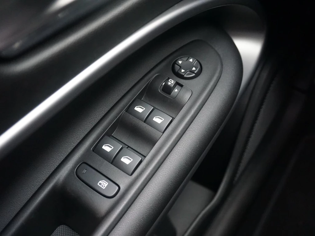 Jeep Avenger – foto 15