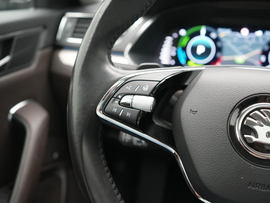 Škoda Superb – foto 31
