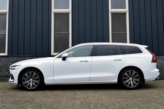 Volvo V60 – thumbnail 2