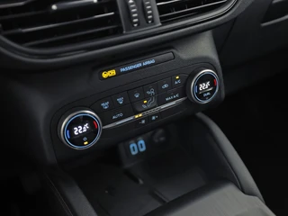 Ford Kuga – thumbnail 12