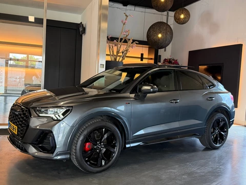 Audi Q3 Sportback 35 TFSI 3X S line Edition Panorama Sfeerverlichting Camera Keyless