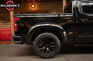 Chevrolet Silverado – thumbnail 16