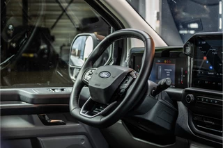 Ford Transit Custom – thumbnail 15