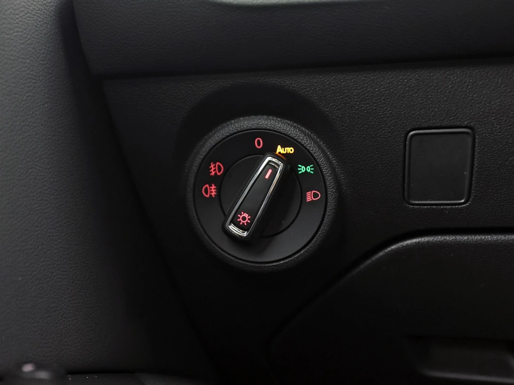 SEAT Leon – foto 27