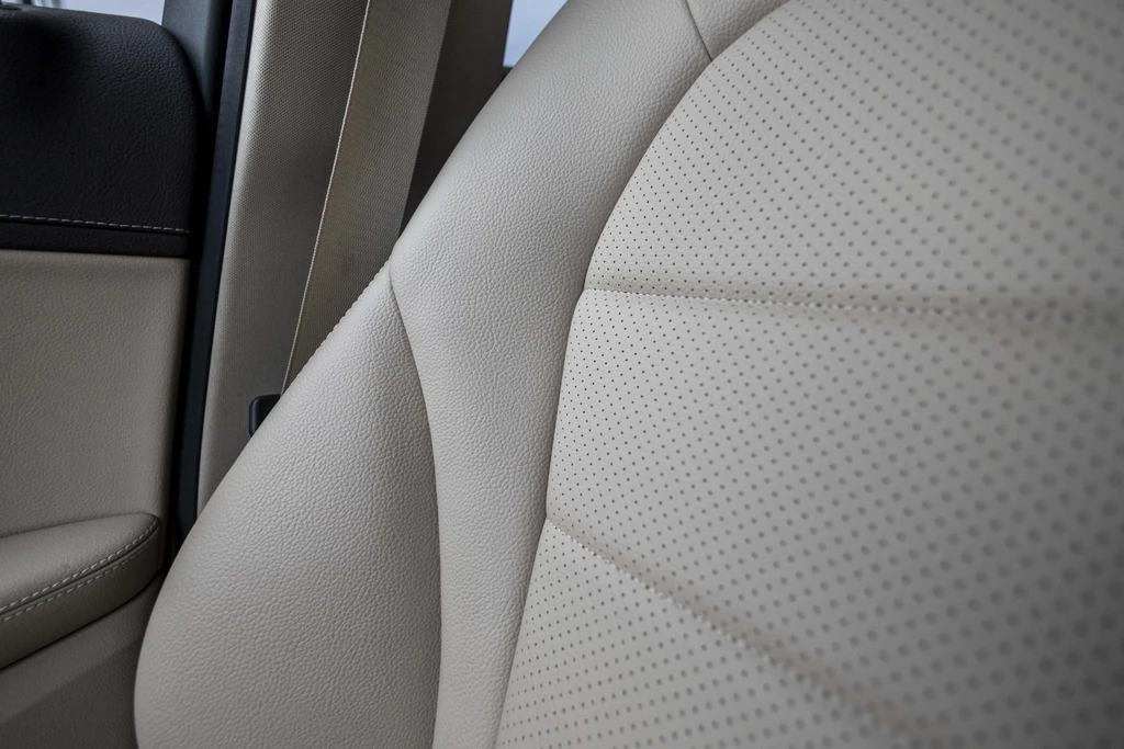 Mercedes-Benz C-Klasse – foto 15