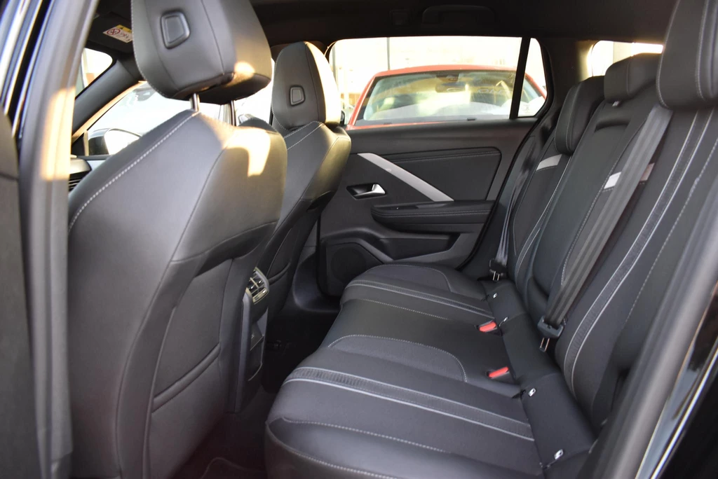 Opel Astra – foto 16
