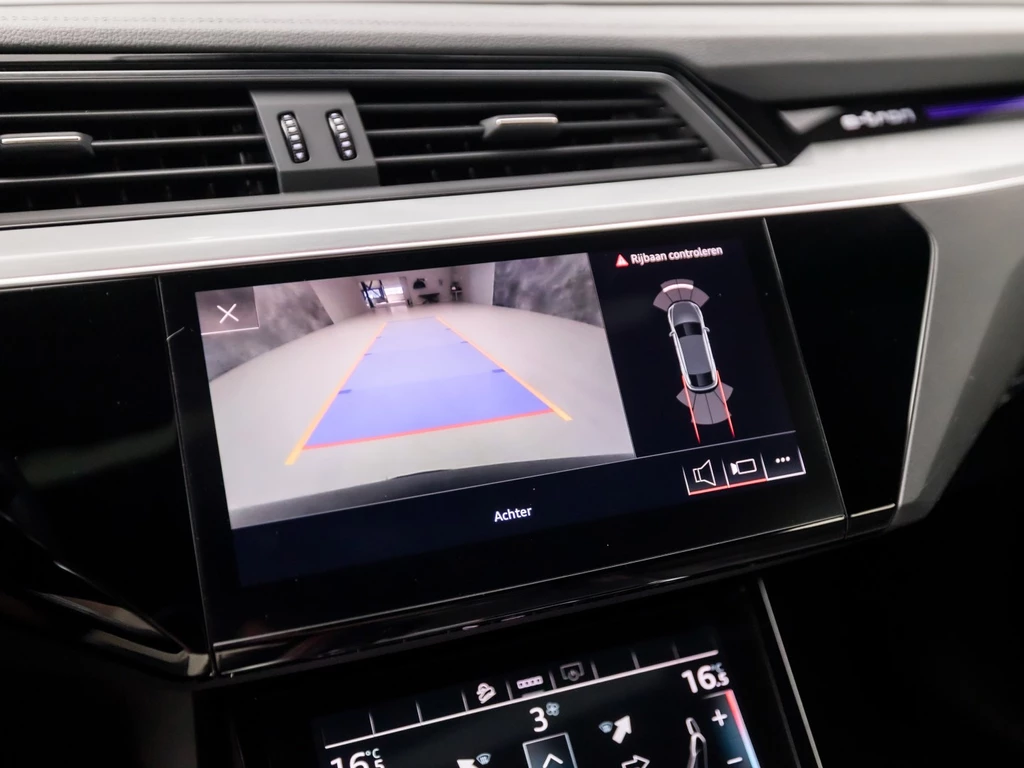 Audi e-tron – foto 18